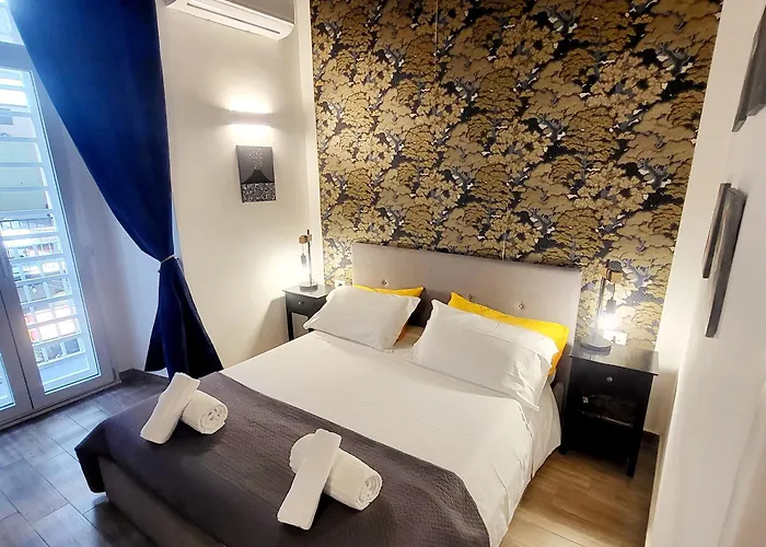 Tribunali Platamon 4* Neapol