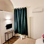 Tribunali Platamon 4*