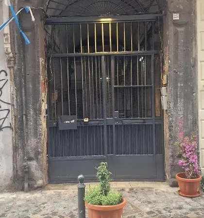 Gasthof Tribunali Platamon Neapel